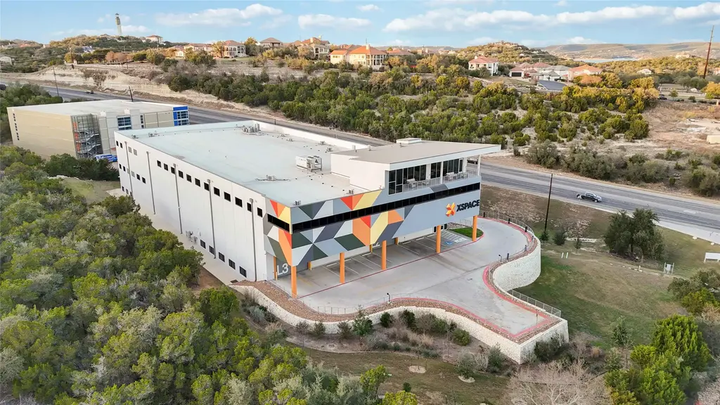 4229 N Fm 620 315, Austin