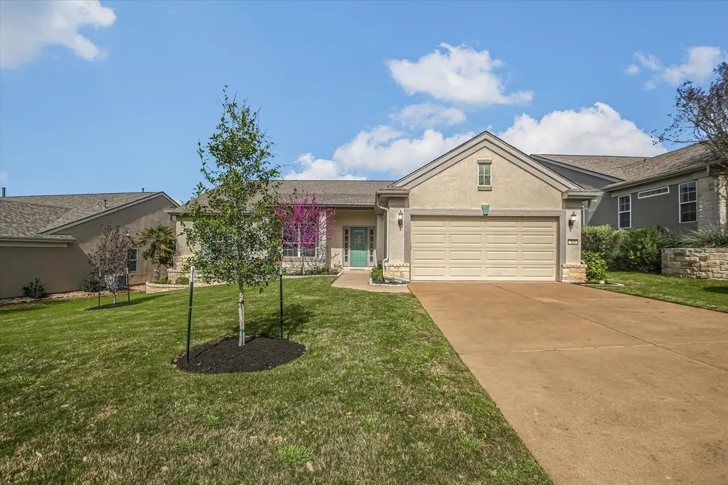 303 Goose Island Drive, Georgetown