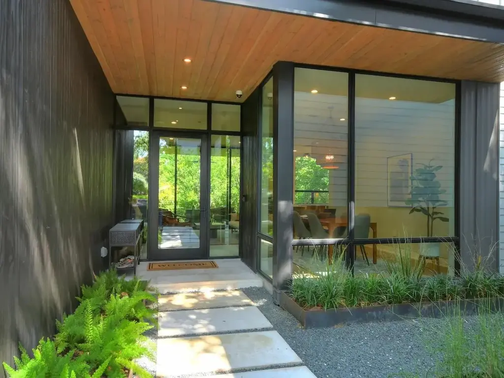 700 Jessie Street, Austin