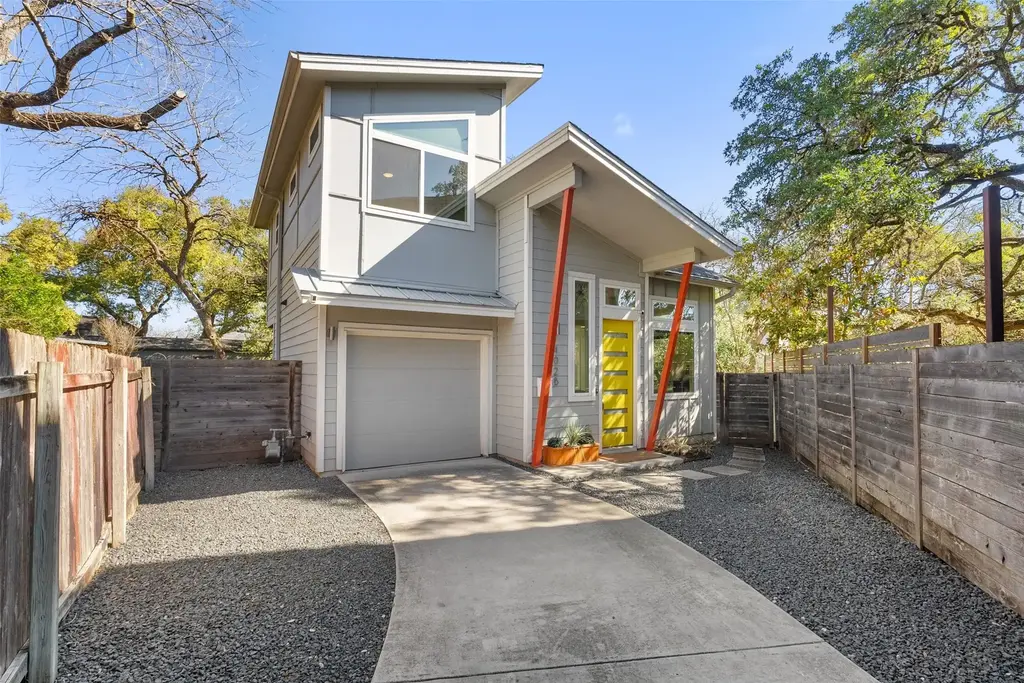 402 El Paso Street B, Austin