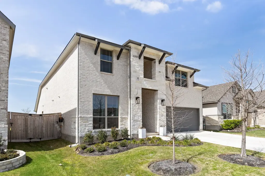 317 Golden Sage Avenue, Georgetown