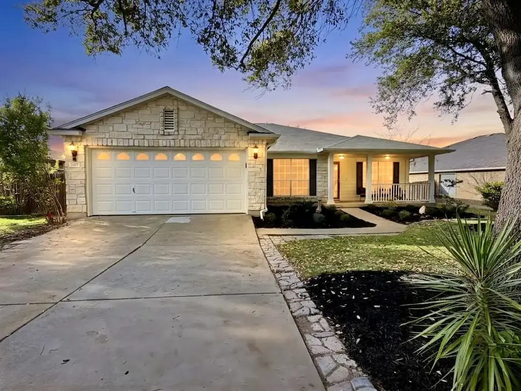 2417 Hallie Lane, Round Rock