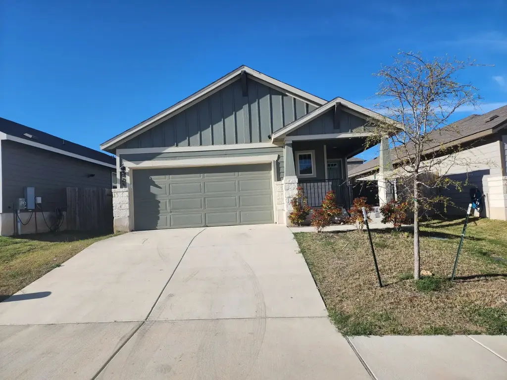 623 Sun Grove Trail, Georgetown