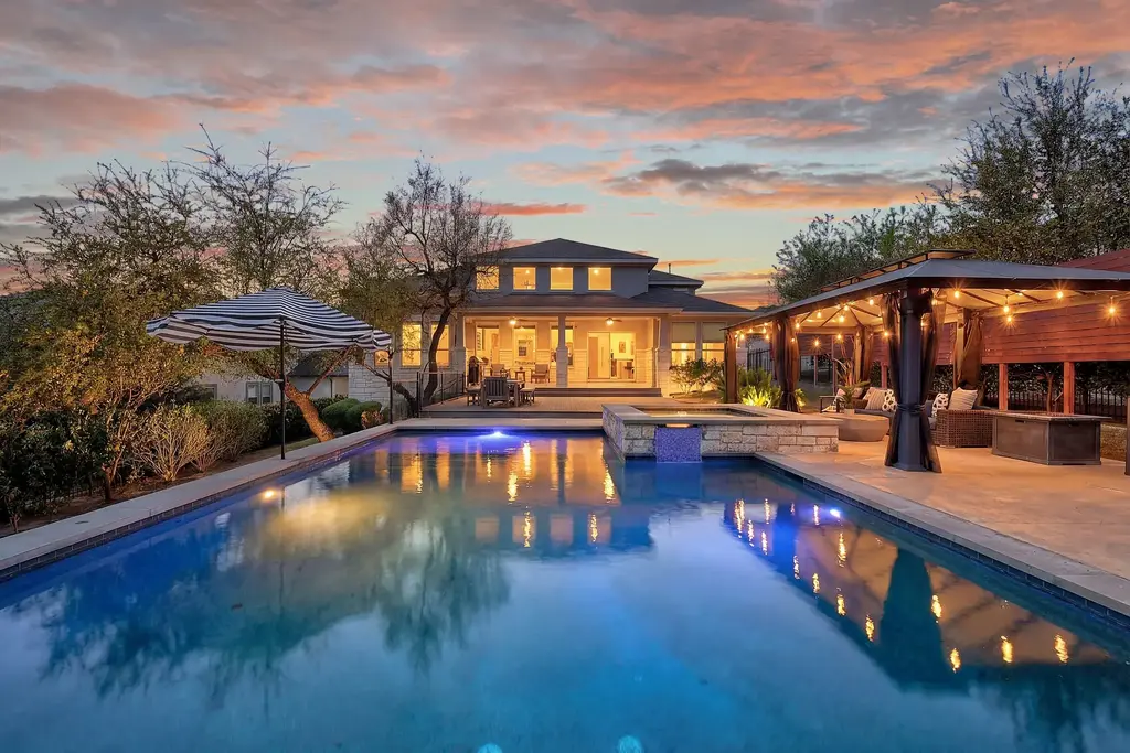 15705 Colinas Cove, Bee Cave