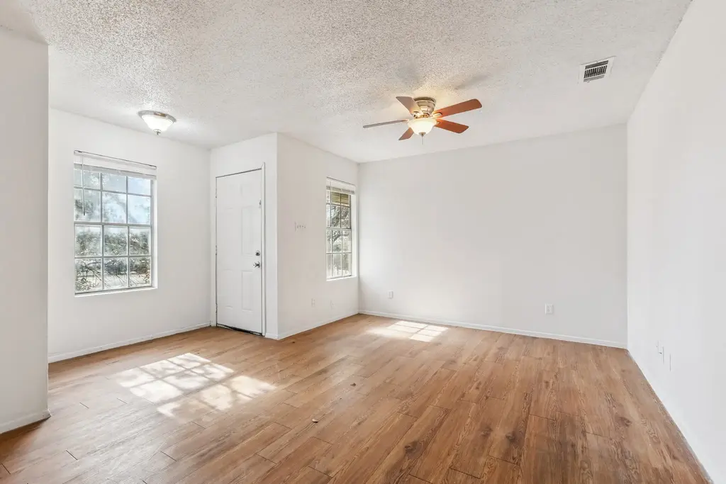 5000 Weidemar Lane C, Austin