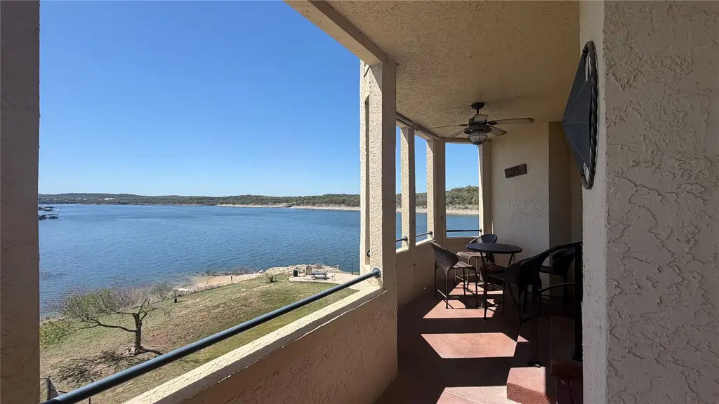 3404 American Drive 3118, Lago Vista
