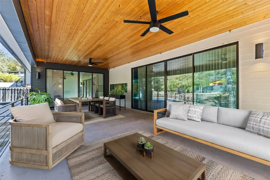 5704 Driftwood Drive, Austin