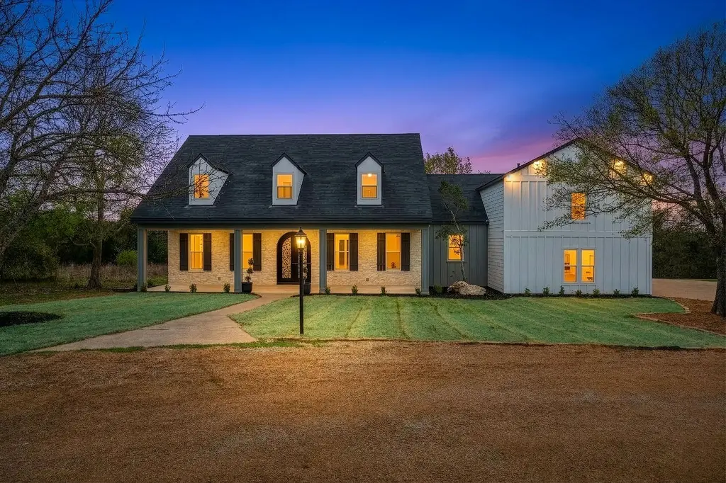 108 Skyline Road, Georgetown