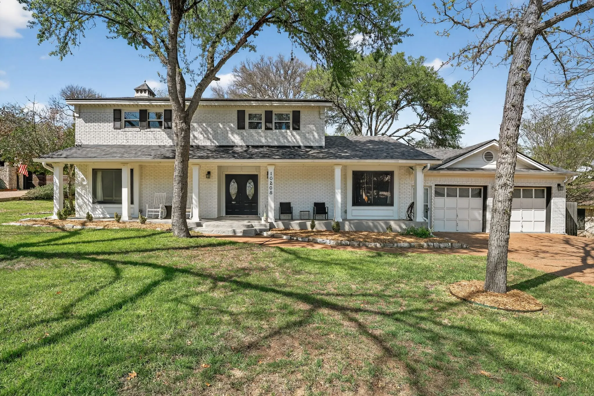 Photo of Listing #1920980