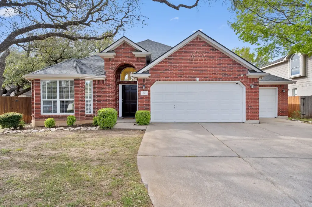 1703 Autumn Fire Drive, Cedar Park