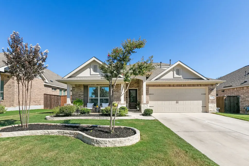 2233 Sauterne Drive, Leander