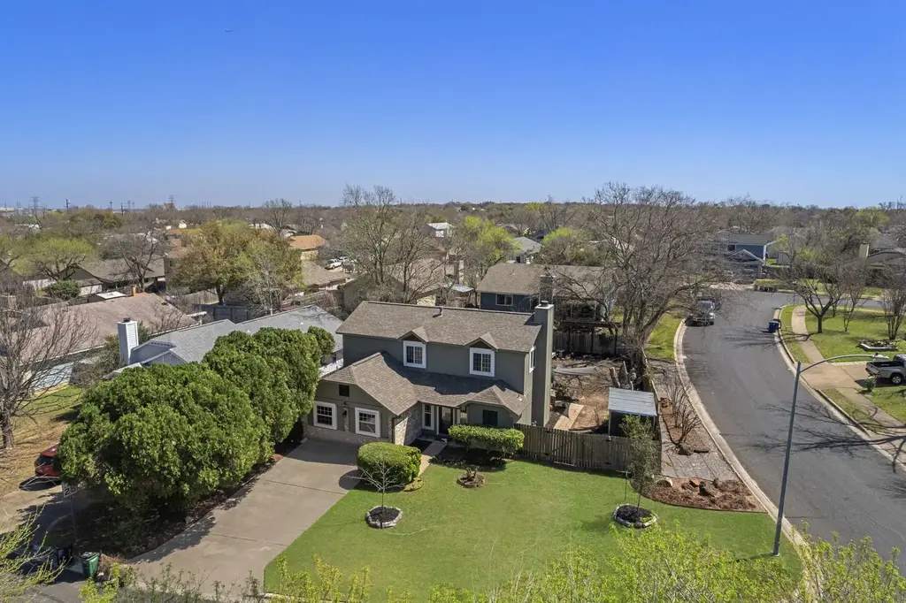 1807 Morning Quail Drive, Austin