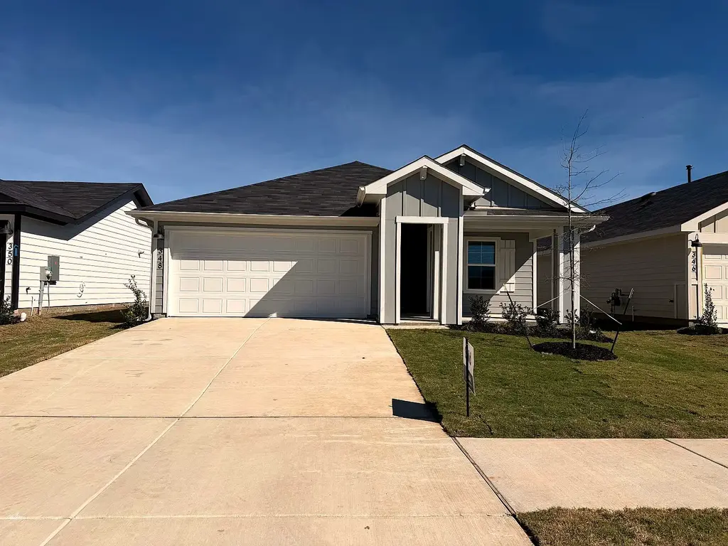 348 San Juan Trail, Bastrop