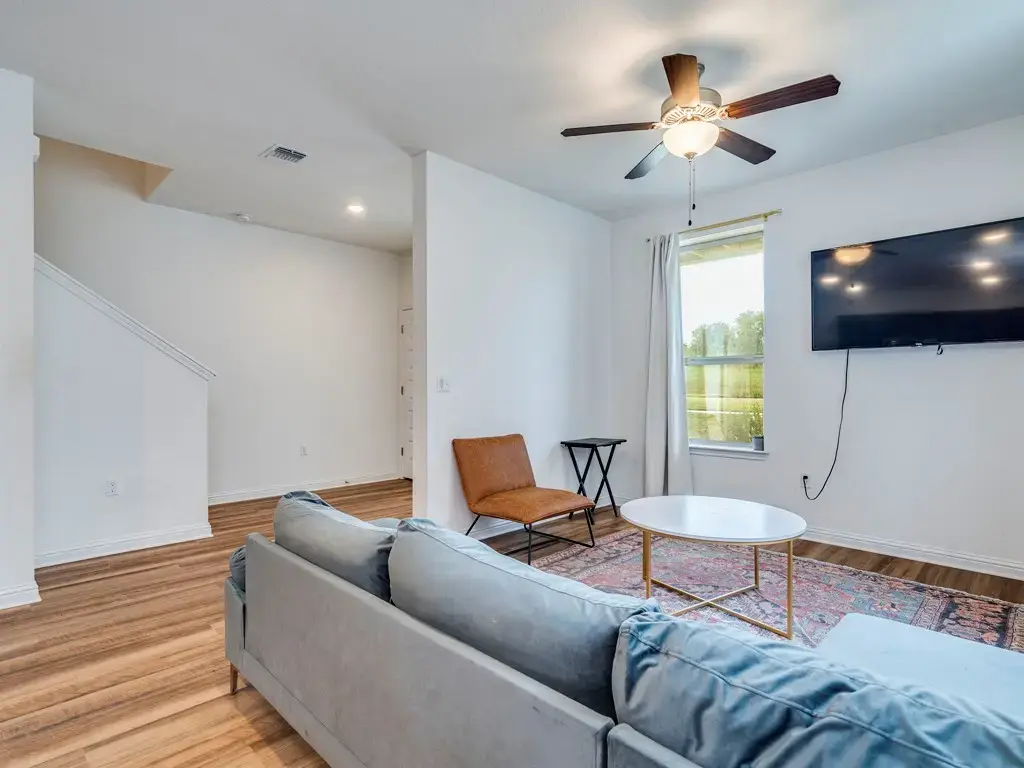 7904 Mandela Bend, Austin