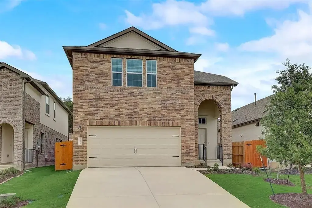 8008 Copper Prairie Bend, Lago Vista