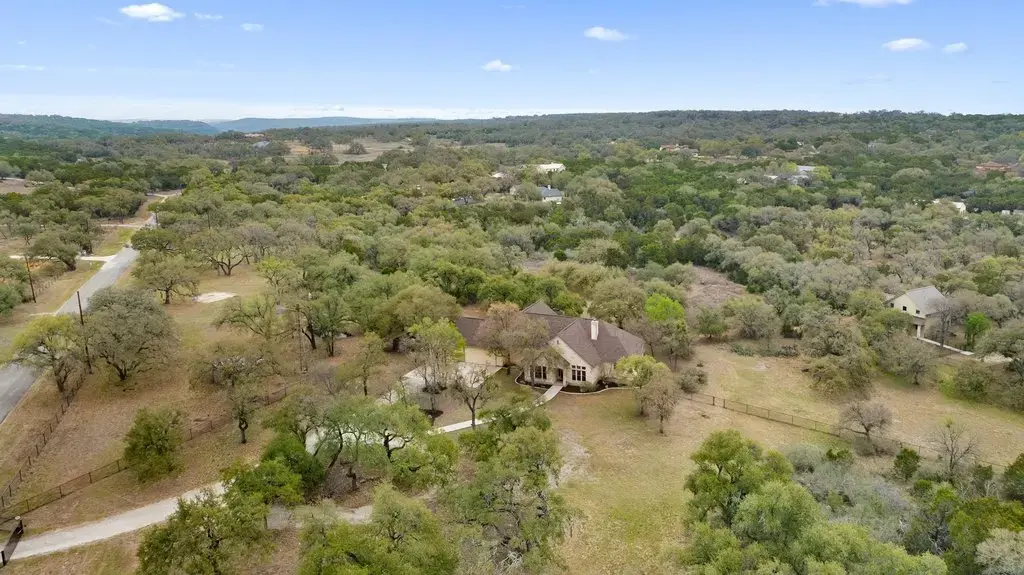 350 Buffalo Springs Road, New Braunfels
