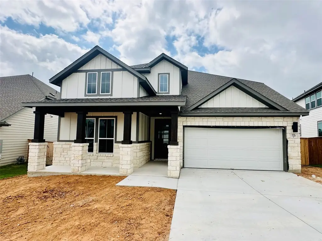 775 Sage Thrasher Circle, Dripping Springs