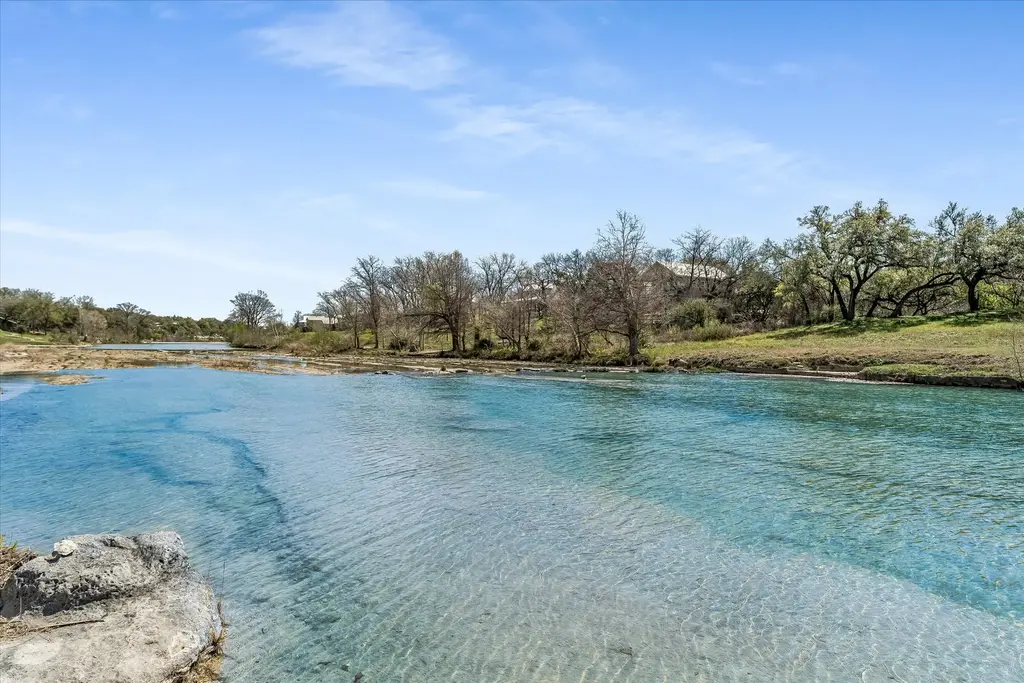 1600 Flite Acres Road, Wimberley