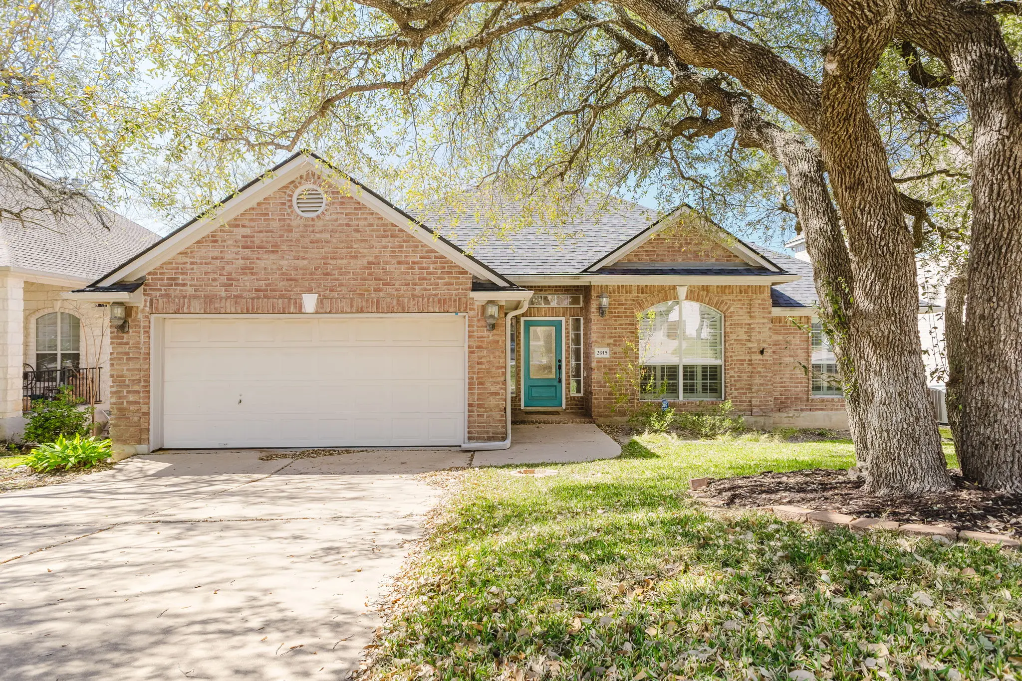 Photo of Listing #3076060