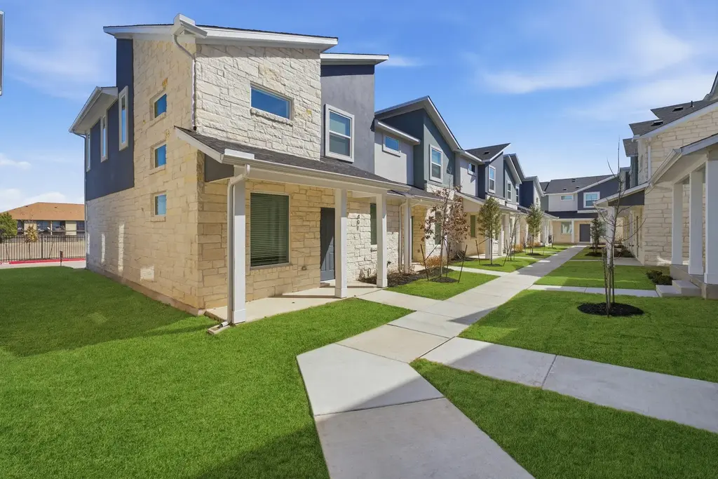 500 Municipal Drive 402, Leander