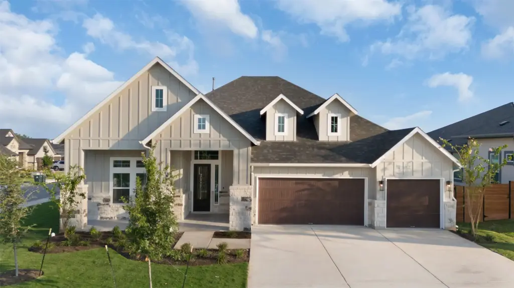 2313 Tobiano Trace, Georgetown