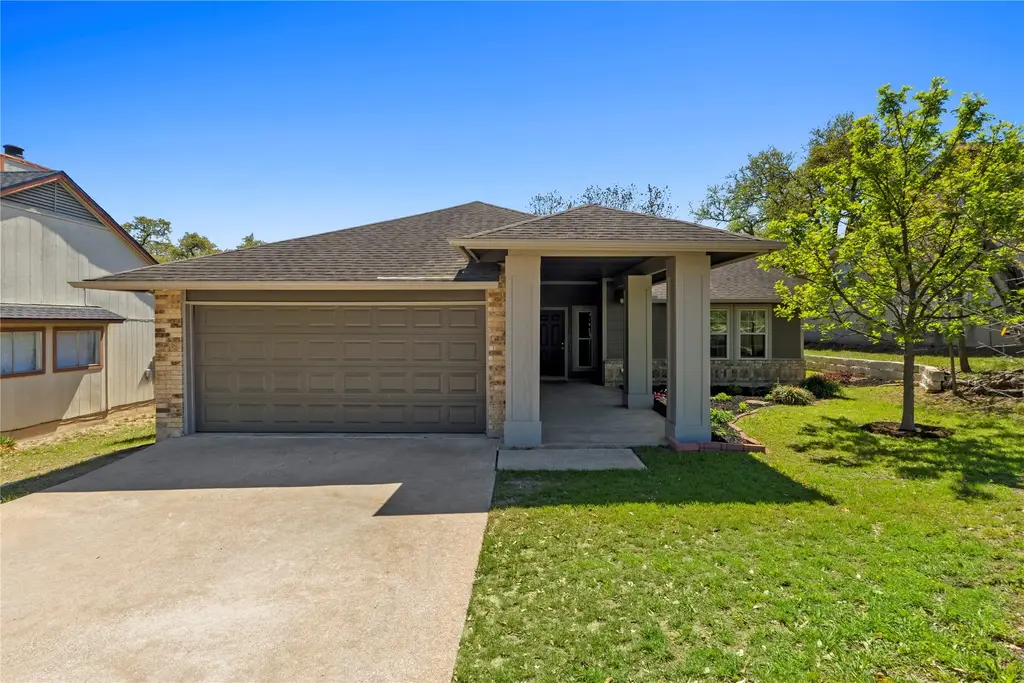 8411 Bargamin Drive, Austin
