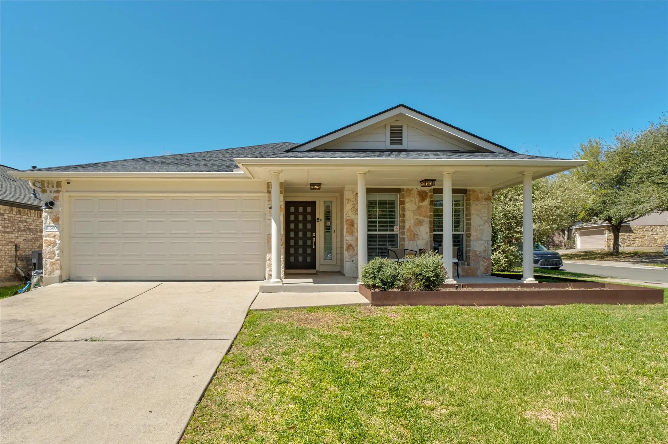 Photo of Listing #8743623