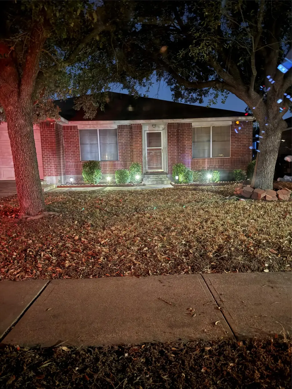 2562 Vernell Way, Round Rock