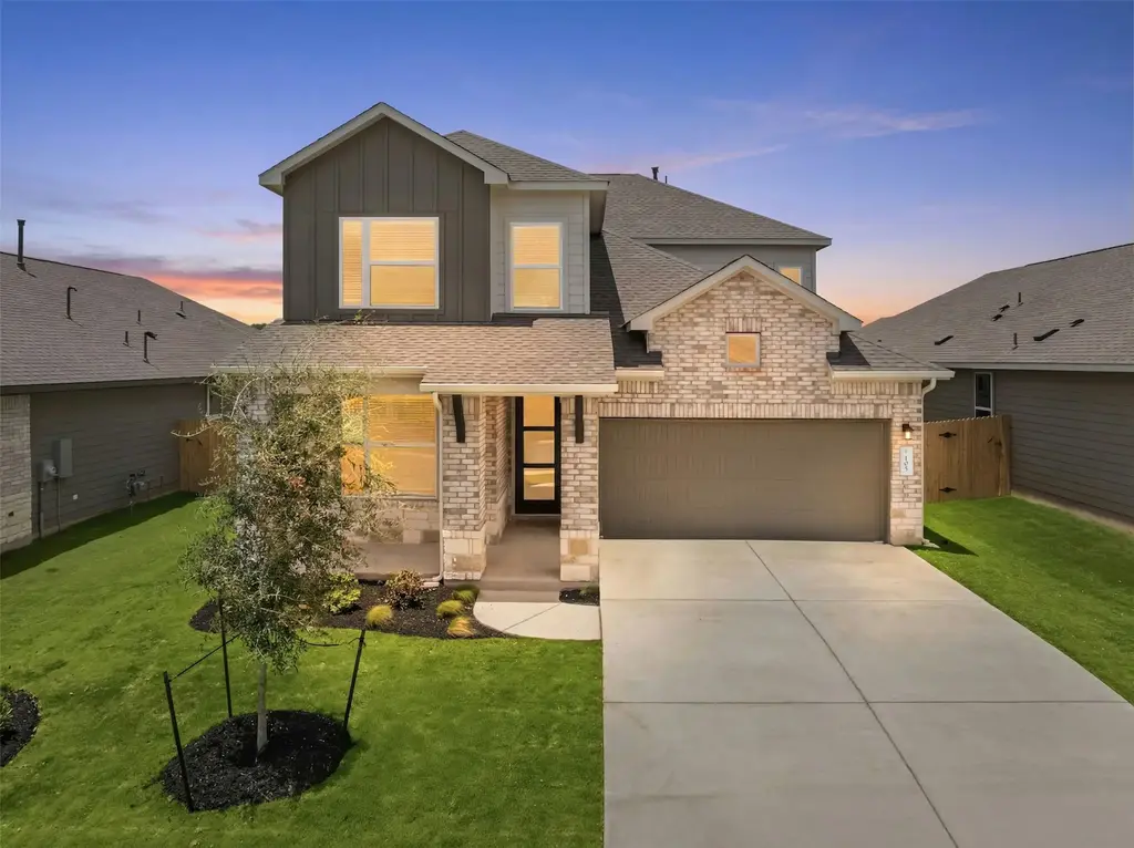 105 Carlsbad Court, Georgetown