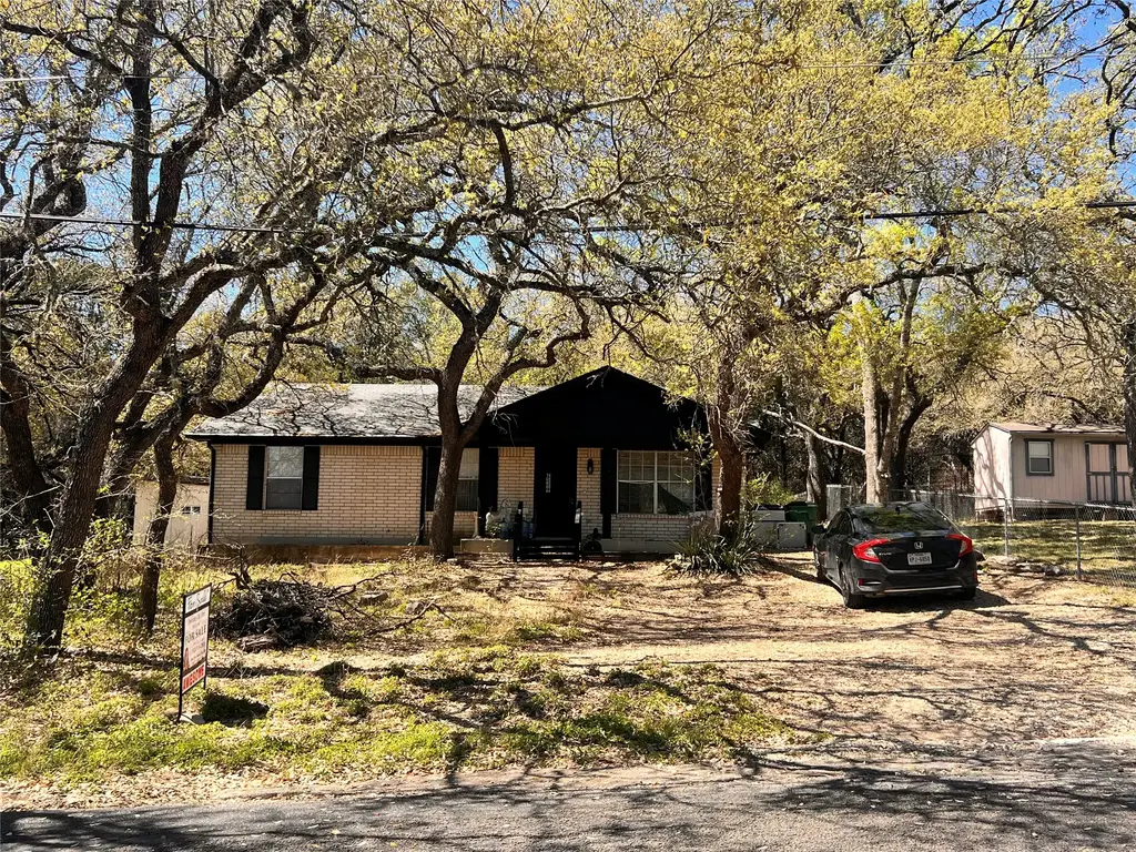 10806 West Lakeview Drive, Jonestown
