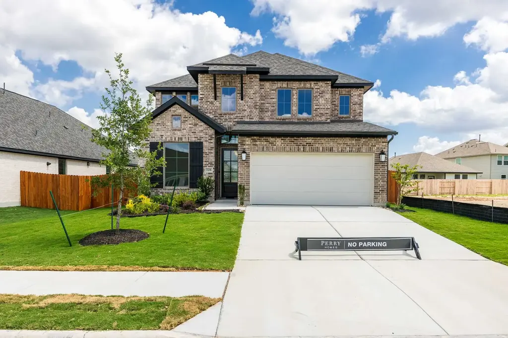 728 Lariat Loop, Liberty Hill