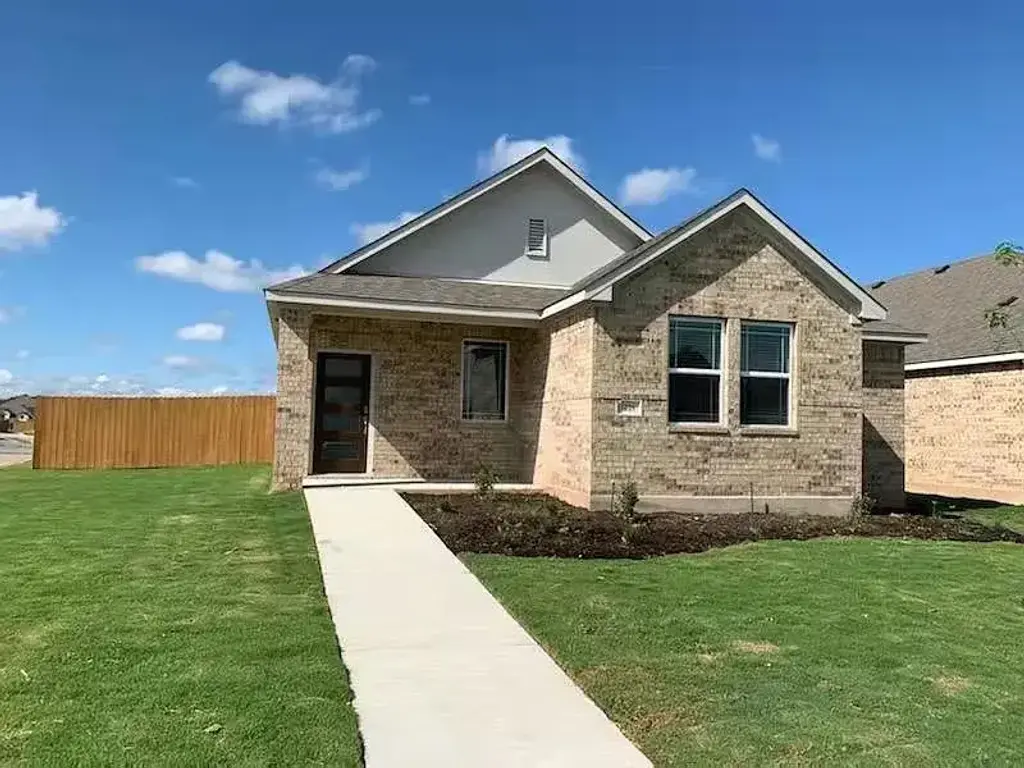 118 Dedina Drive, Georgetown