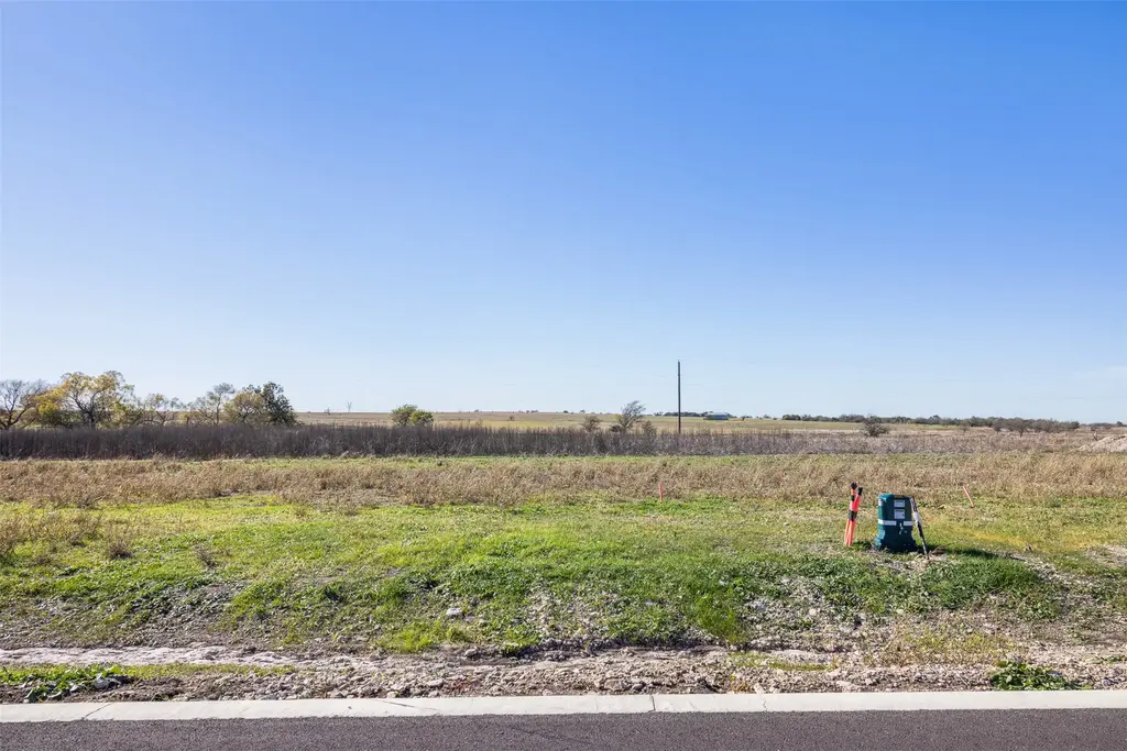 15175 Planeview Drive, Salado