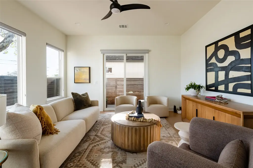 709 W St Elmo Road, Austin