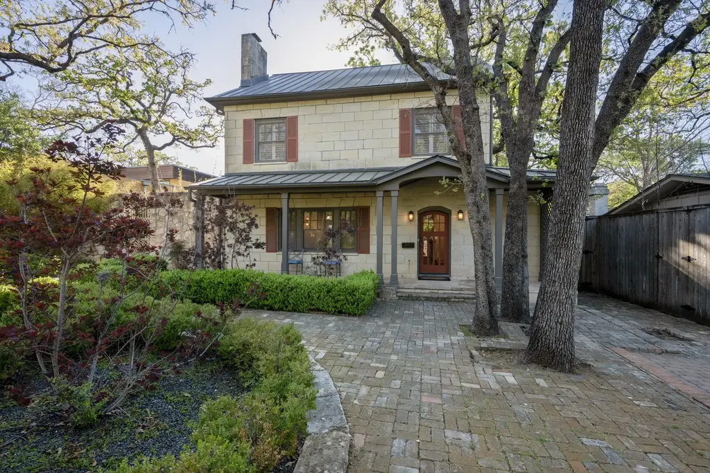 1301 Kent Lane, Austin