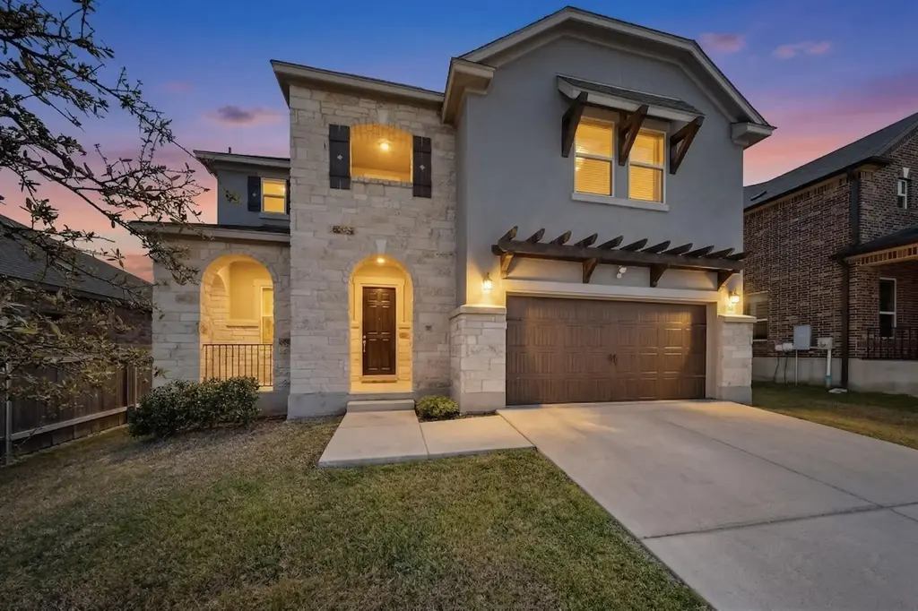 712 Madalin Rue Court, Leander