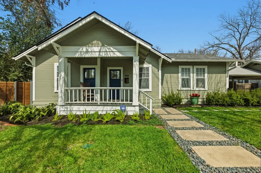 306 W 44th Street A, Austin
