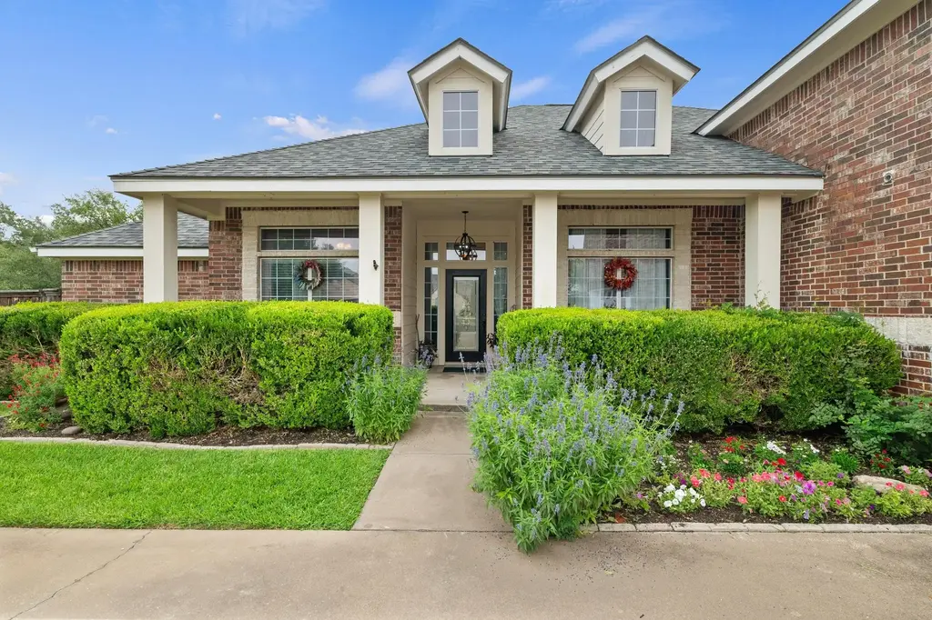 4013 Harvey Penick Drive, Round Rock