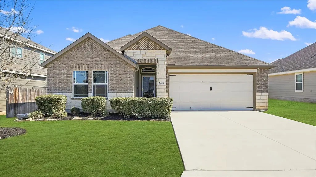 3640 Space Cloud Drive, New Braunfels
