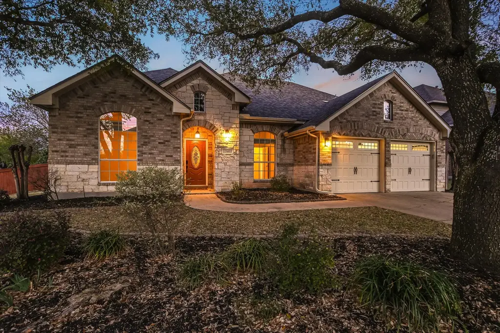 2300 Village View Loop, Pflugerville