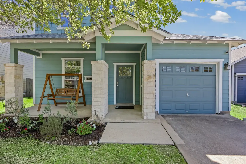 10805 Trail Weary Drive, Austin