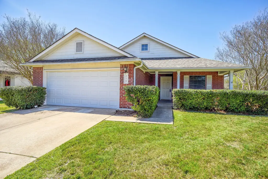 226 Schaefer Boulevard, Bastrop