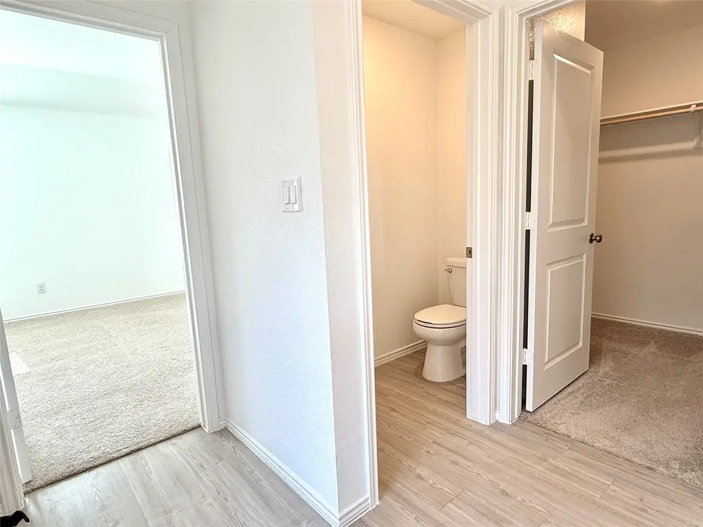 289 Sormonne Loop, Kyle