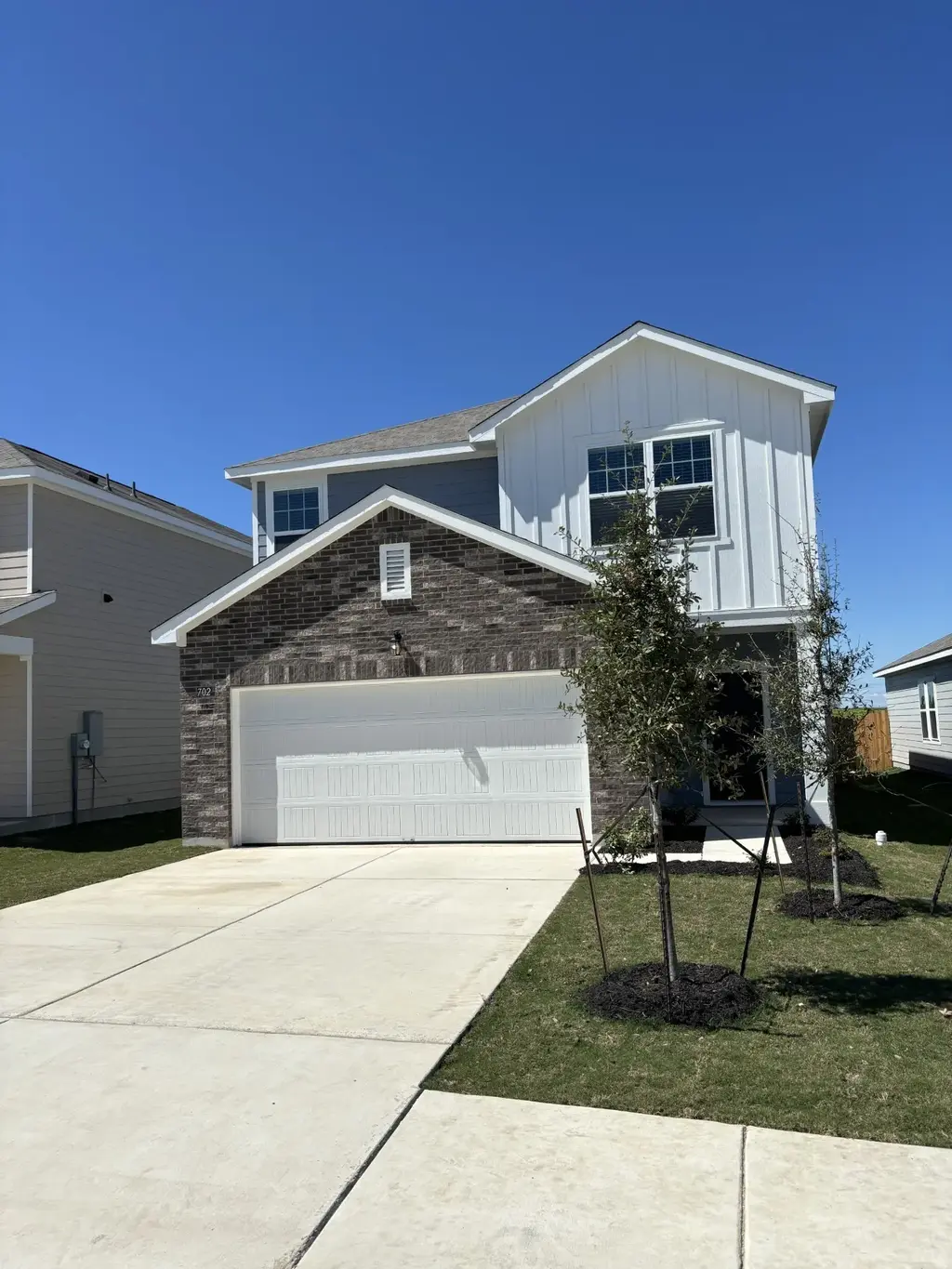 702 Gemsbok Road, Hutto