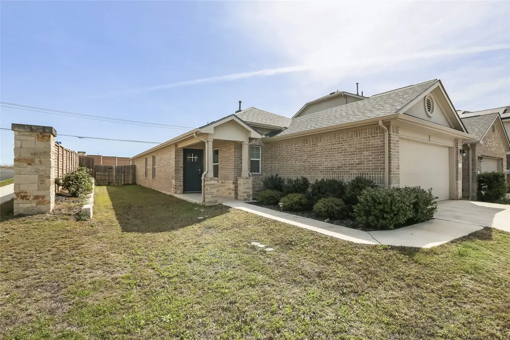 201 Frederick Drive, Georgetown