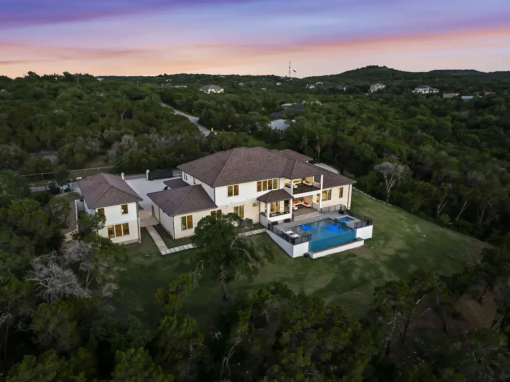 10211 Thistle Ridge, Austin