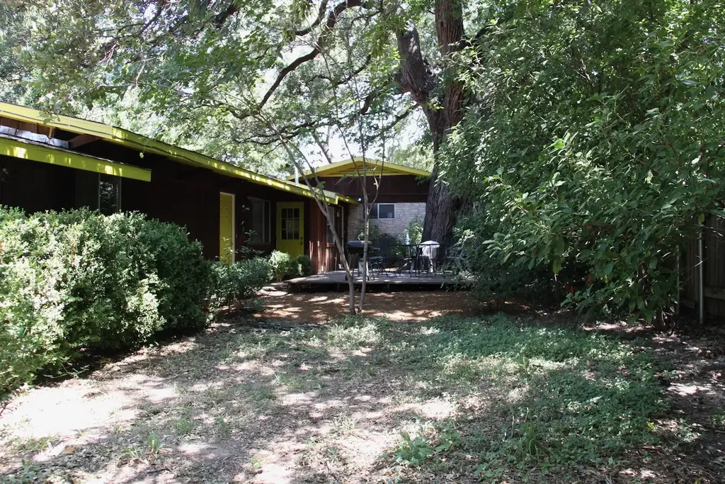 804 E 32 1/2nd Street A, Austin