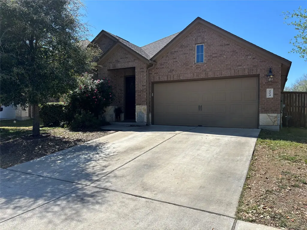 204 Patriot Drive, Buda