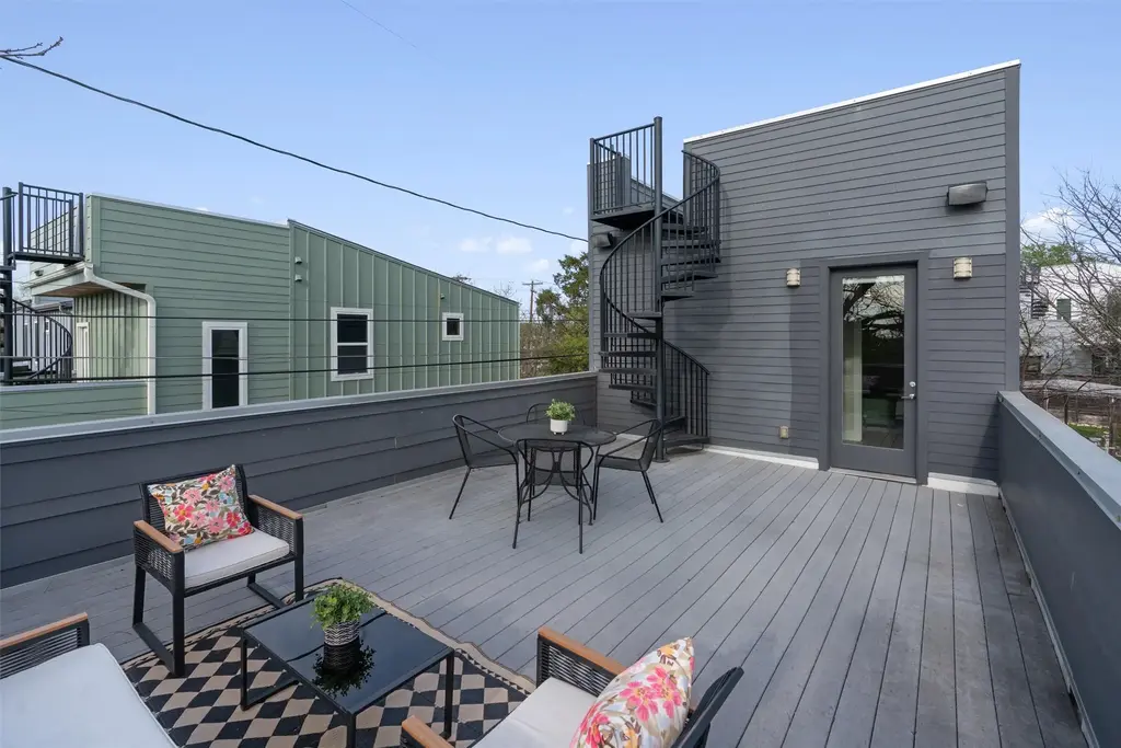 3010 E 18th 1/2 Street B, Austin