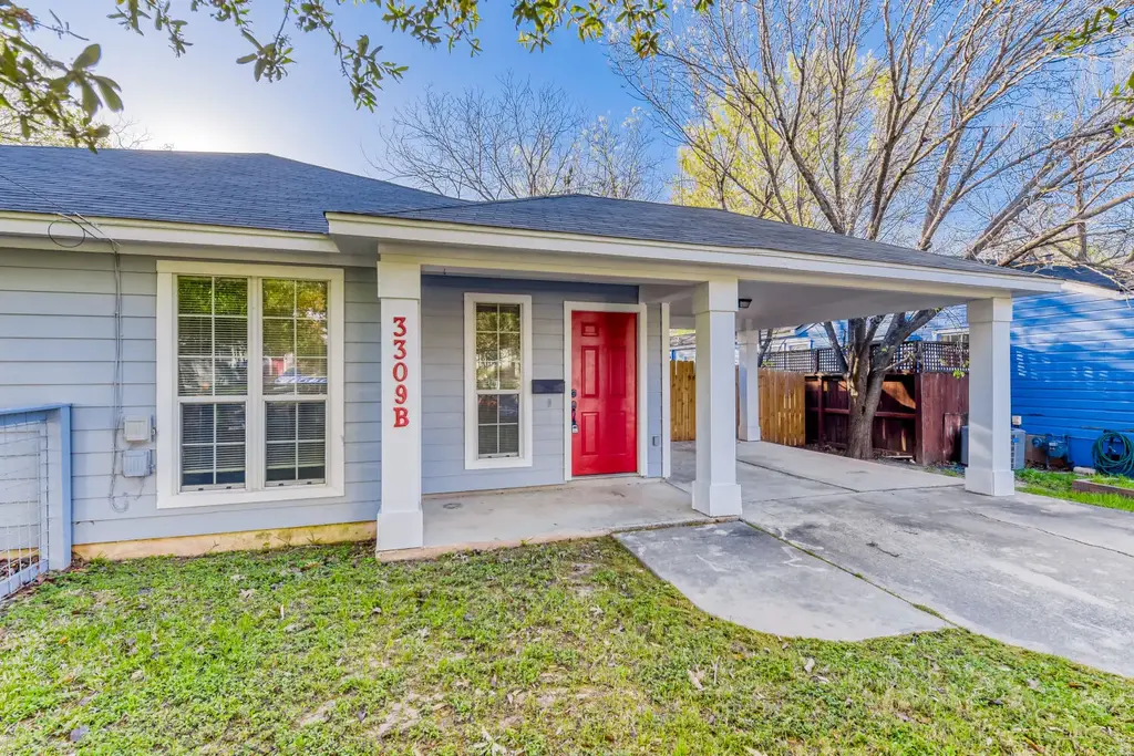 3309 Robinson Avenue B, Austin